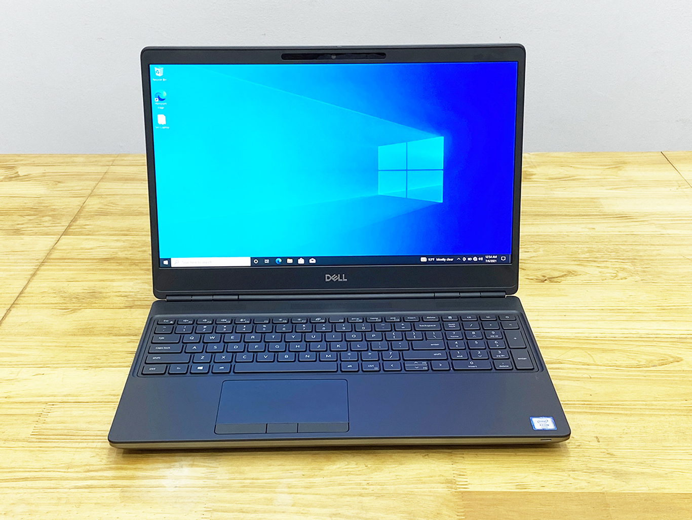 Dell Precision 7560 XEON W-11855M 32GB 512GB RTX A4000 Màn