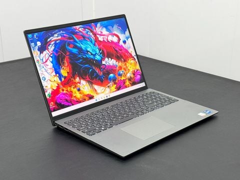 Dell Vostro 5620 i7-1260P 16GB 512GB 16 inch 3K
