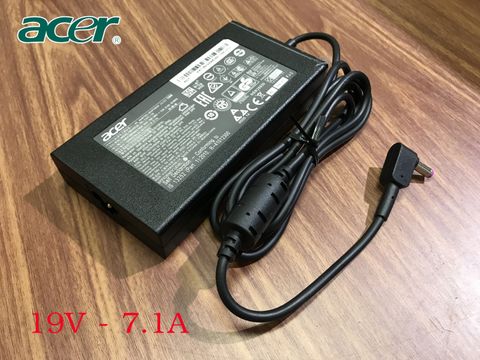 Sạc laptop Acer 19v 71.a 135w