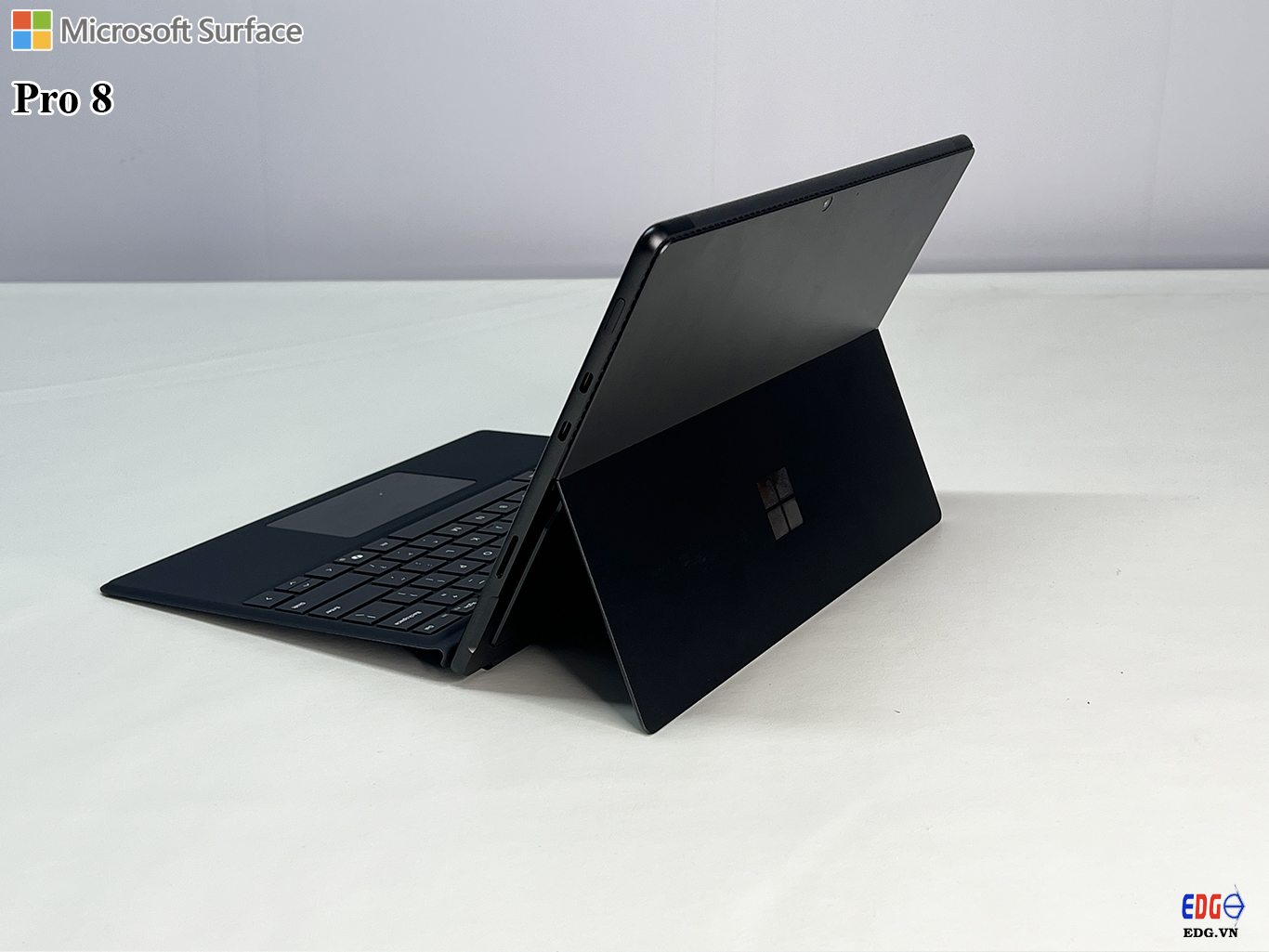 Surface Pro 8 i5-1135G7 8GB 256GB Màn 13 QHD – EDG.VN