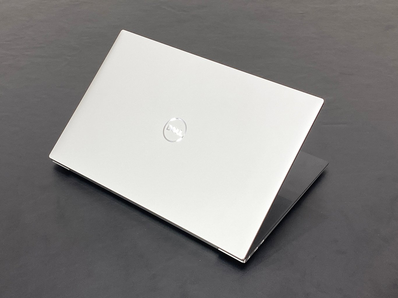 Dell XPS 17 9700 i7-10875H 32GB 1TB RTX2060 4K – Dell XPS 17 9700 i7-10875H 32GB 1TB RTX2060 4K –