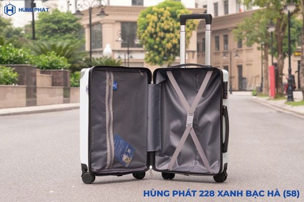 Vali Size 20 Chống Va Đập Tốt U228 Xanh Bạc Hà bên trong