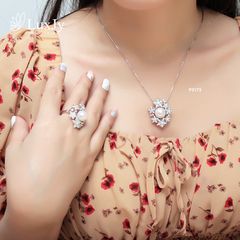 Mặt dây ngọc trai - P3173