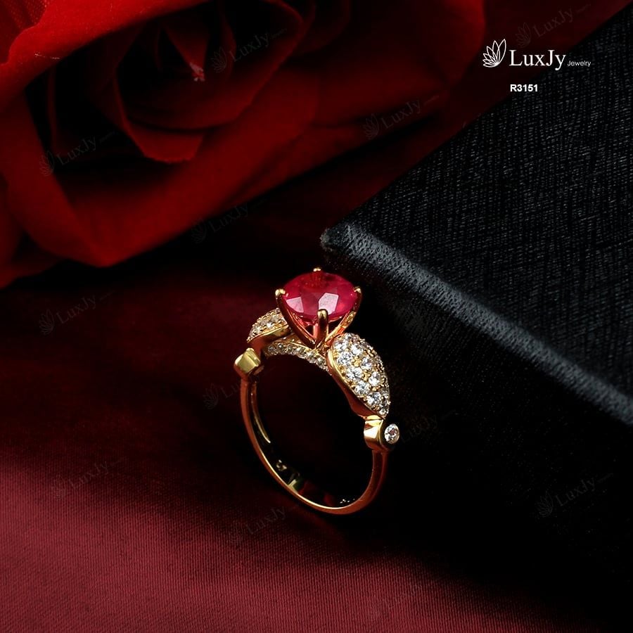 Nhẫn đính đá Ruby - R3151