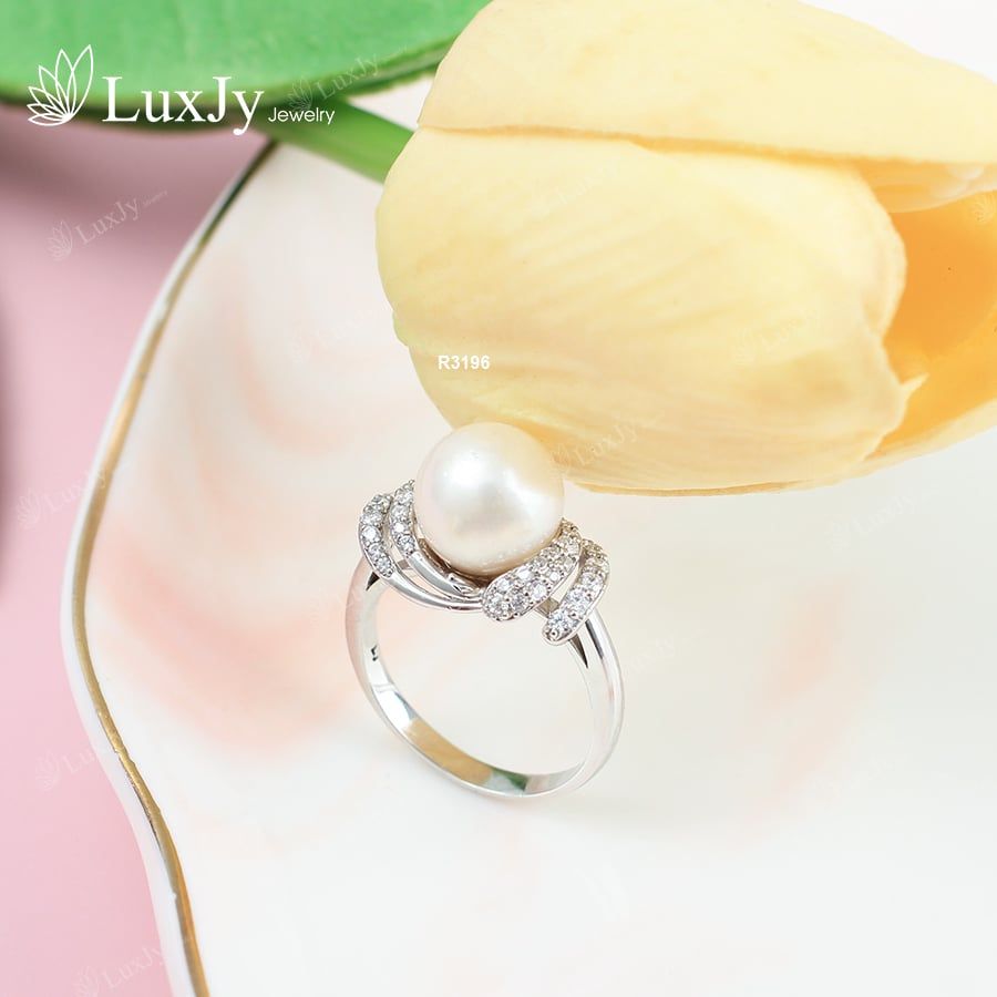 Nhẫn nữ đính ngọc trai - R3196