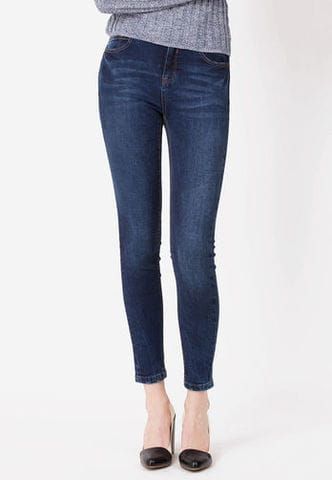 Quần jeans New Look màu xanh navy ống côn