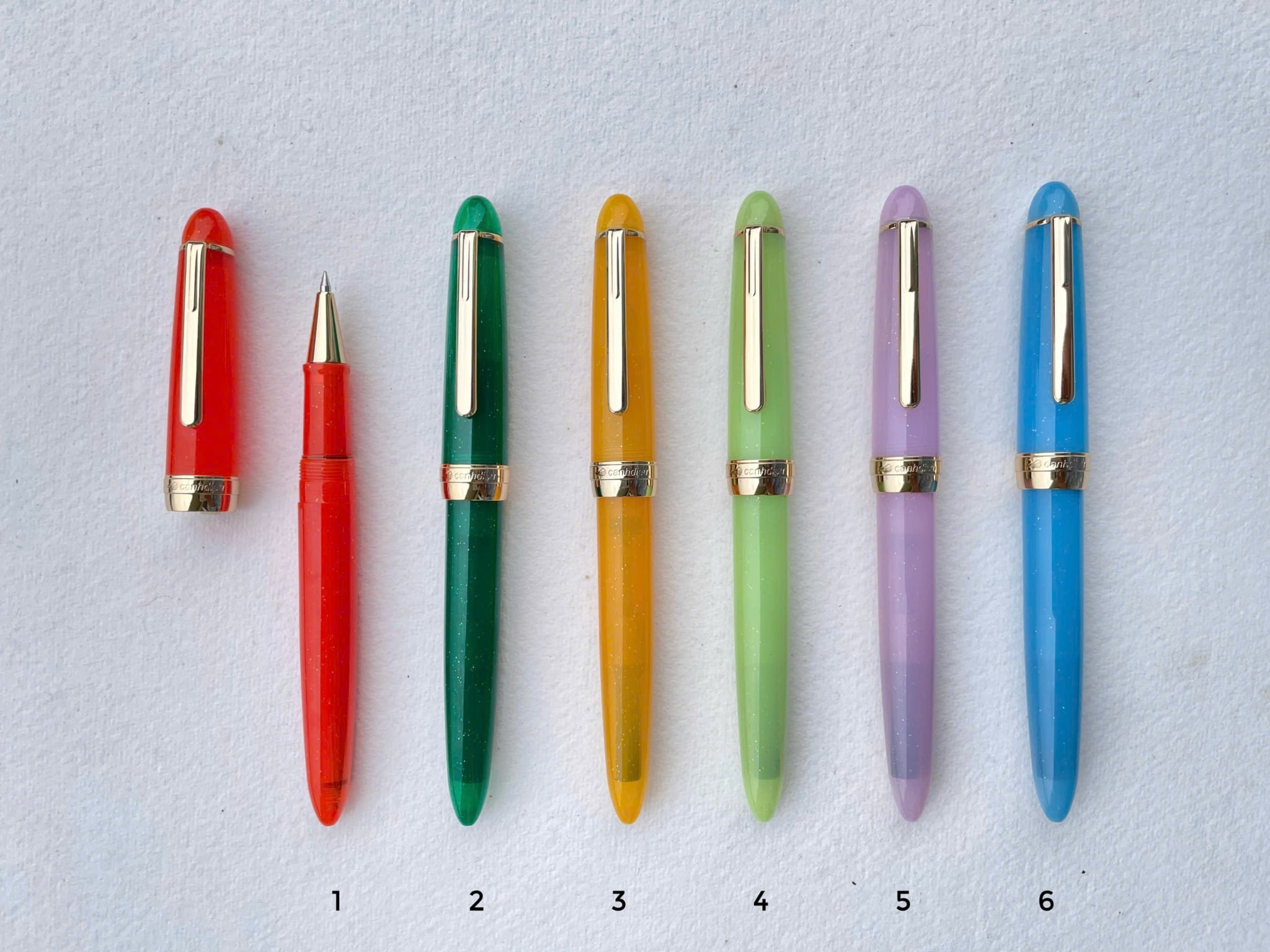  Bút bi Cánh Diều 303 