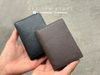 CH28 - Card Holder