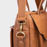  Cặp Công Sở Lata (Thời trang nam đựng laptop 15,6 inch - Cặp da CA27BD) màu bò đậm 