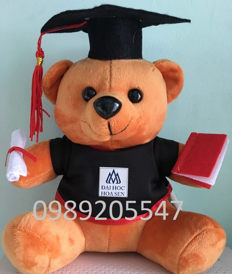 Gấu bông tốt nghiệp in logo Đại học Hoa Sen