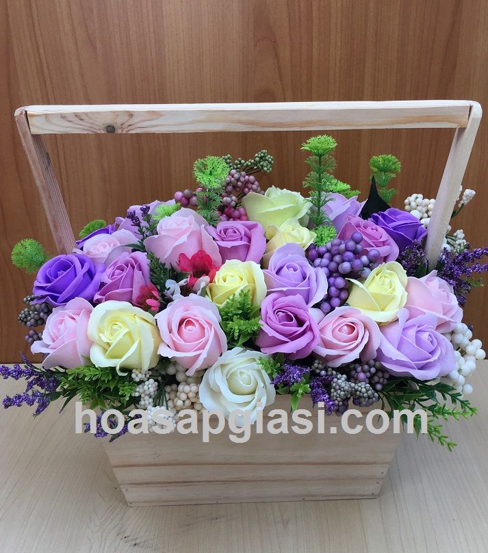 Chậu gỗ hoa hồng sáp thơm pastel