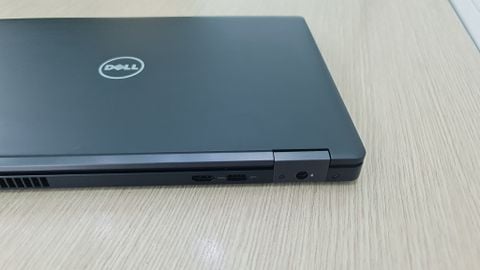 DELL LATITUDE 5580 I5 THẾ HỆ 7, 15.6 INCH FULL IPS.