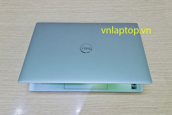 DELL XPS 9315 PHIÊN BẢN CAO CẤP RAM 32GB, SẴN SÀNG CHO TƯƠNG LAI DÀI