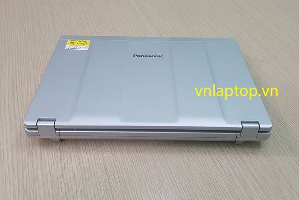 LAPTOP NỘI ĐỊA NHẬT - PANASONIC SZ5 SIÊU NHẸ ~929Grams