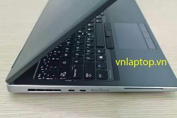 DELL PRECISION 7540 XEON, 16GB, 512GB SSD, VGA T1000 4GB, 15.6