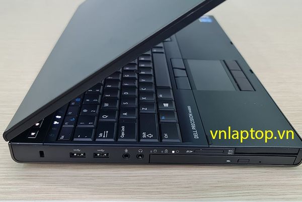 DELL M4800 I7 4800MQ, 8GB, 128GB + 500GB, VGA K2100M 2GB, 15.6