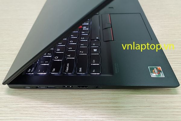 LENOVO THINKPAD T14s  RYZEN 7, 16GB, 512GB, 14