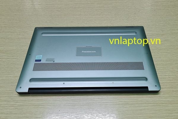 DELL PRECISION 5540 CORE I9, 32GB, 512GB SSD, GPU T2000 4GB, FULL HD IPS