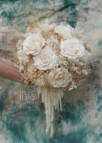 Hoa cưới trắng sang trọng