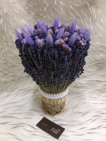 BÌNH HOA LAVENDER ĐIỂM SALEM VÀ ĐUÔI THỎ TÍM