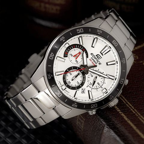  CASIO EDIFICE EFV-570D-7AVUDF CHÍNH HÃNG 