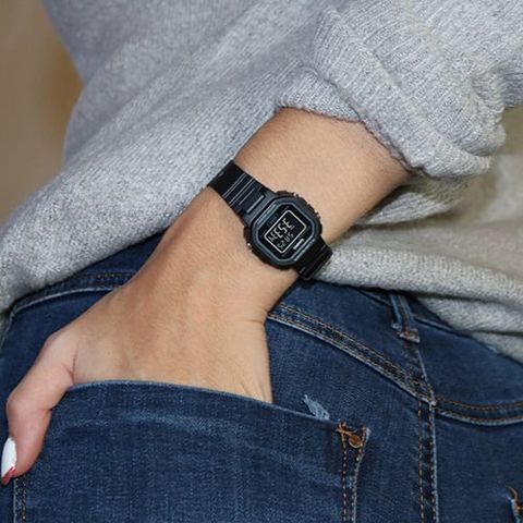  CASIO UNIEX LA-20WH-1BDF CHÍNH HÃNG 