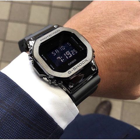  CASIO G-SHOCK GM-5600-1DR CHÍNH HÃNG 