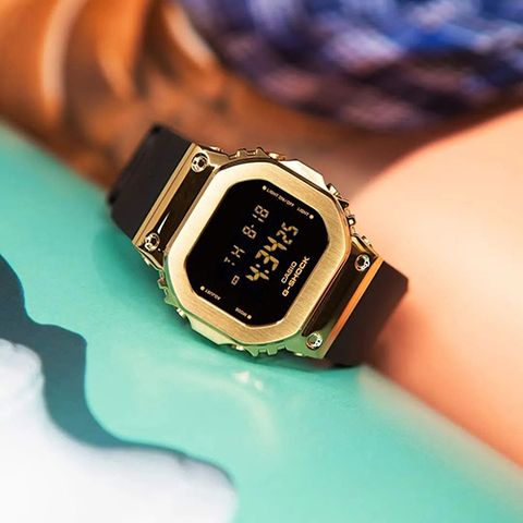  CASIO G-SHOCK GM-5600G-9DR CHÍNH HÃNG 