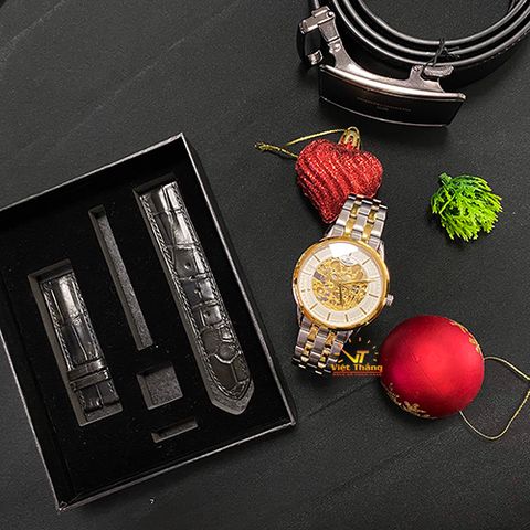  SET QUÀ DÀNH CHO NAM ( ĐỒNG HỒ SRWATCH SG8892.1202 + DÂY DA CÁ SẤU HANDMADE + CARAVAT ) 