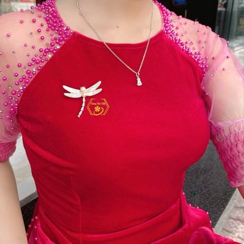  CÀI ÁO OPAL CHUỒN CHUỒN ĐÍNH ĐÁ VÀ NGỌC TRAI 