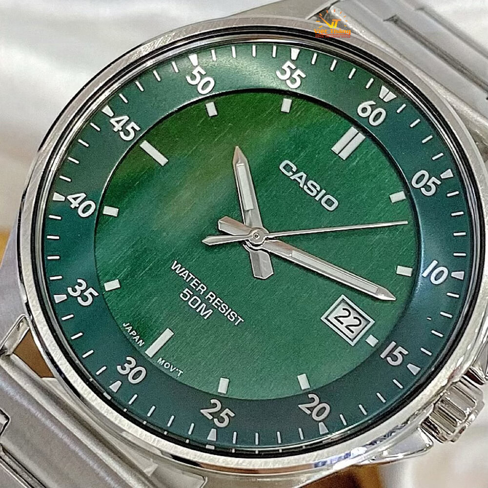 Casio MTP-E705D-3EV Men's Watch description image 2
