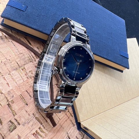  ĐỒNG HỒ NỮ CITIZEN EM0915-86N ECO DRIVE CHÍNH HÃNG 