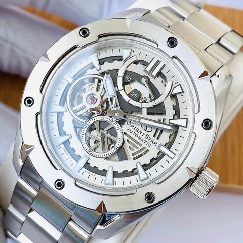  ĐỒNG HỒ NAM ORIENT STAR RE-AV0A02S00B AUTOMATIC CHÍNH HÃNG 