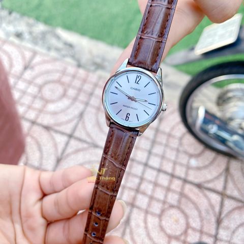  ĐỒNG HỒ NỮ CASIO LTP-V005L-7BUDF DÂY DA CHÍNH HÃNG 