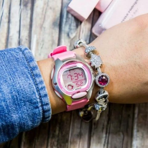  ĐỒNG HỒ NỮ CASIO LW-200-4BVDF CHÍNH HÃNG 