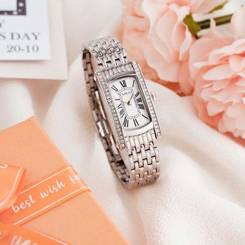  Saga Stella 71836-SVSVSV-2 – Nữ – Kính Cứng – Quartz (Pin) – Mặt Số 20x37mm, Đá Swarovski, Chống Nước 3ATM 