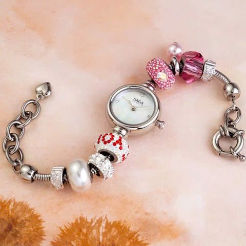  Saga 53229-SVMWSV-1 – Nữ – Kính Cứng – Quartz – Mặt Số 20mm, Đá Swarovski, Swiss Movt 