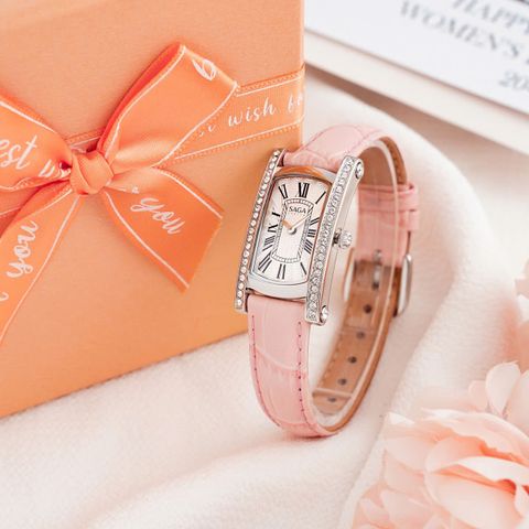  Saga Stella 71836-SVSVPK-2 – Nữ – Kính Cứng – Quartz (Pin) – Mặt Số 20x37mm, Đá Swarovski, Chống Nước 3ATM 