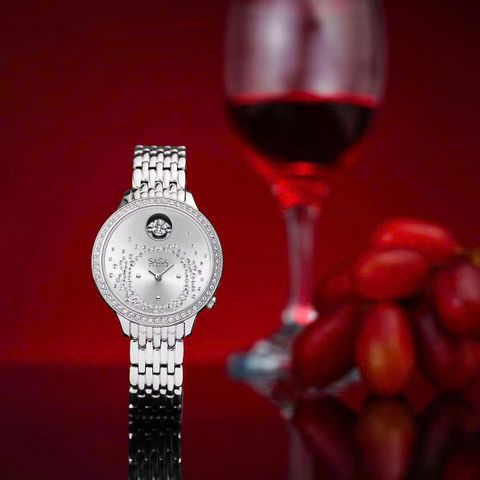  Saga 53766-SVSVSV-2 – Nữ – Kính Cứng – Quartz (Pin) – Mặt Số 39mm, Đính Đá Swarovski, Chống Nước 3ATM 