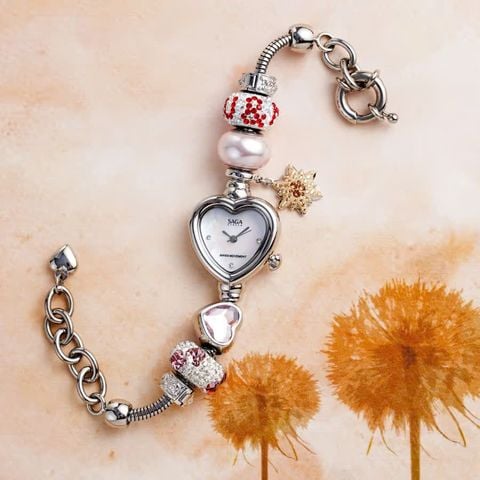  Saga Charm 71825-SVMWSV-10 – Nữ – Mặt số xà cừ chuyển sắc – Đính đá Swarovski – Bộ dây charm quyền quý 