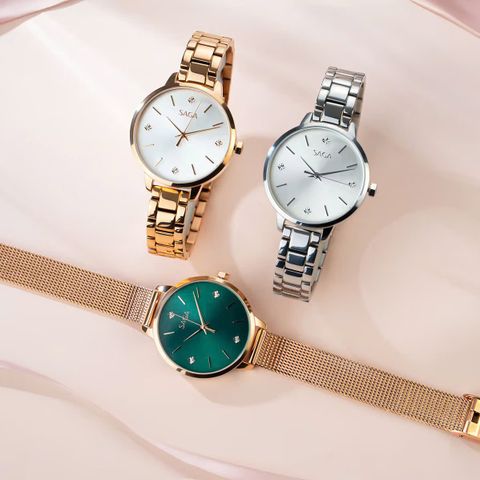  Saga 53643-RGGRRG-2 – Nữ – Kính cứng – Quartz – Mặt số đính sá Swarovski – Sắc xanh lá quyến rũ – Chống nước 3 ATM 