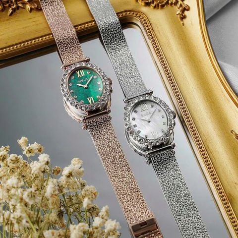  Saga 71931-CGGRCG-2 – Nữ – Kính Cứng – Quartz (Pin) – Mặt Số 26 x 36.5mm, Swiss Movt, Khảm Xà Cừ 