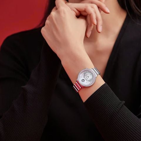  Saga 53766-SVMWSV-2 – Nữ – Kính Cứng – Quartz (Pin) – Mặt Số 34mm, Xà Cừ, Đính Đá Pha Lê Danube 