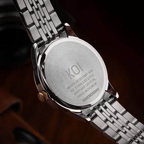  Koi Master K003.451.641.51.03.06 – Nam – Quartz – Máy Thụy Sỹ, Đính Đá Pha Lê, Mạ Vàng Hồng PVD 