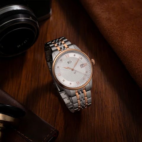  Koi Master K003.451.641.51.03.06 – Nam – Quartz – Máy Thụy Sỹ, Đính Đá Pha Lê, Mạ Vàng Hồng PVD 