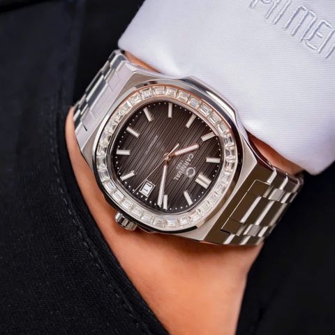  ĐỒNG HỒ NAM CARNIVAL 8108G-VT-N CHÍNH HÃNG 