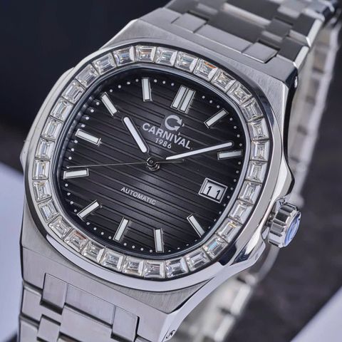  ĐỒNG HỒ NAM CARNIVAL 8108G-VT-N CHÍNH HÃNG 