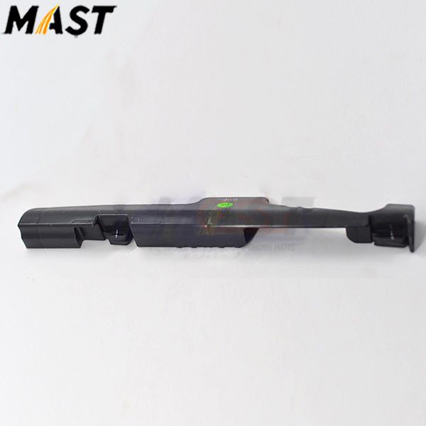 Giá bảo vệ két nước, phải