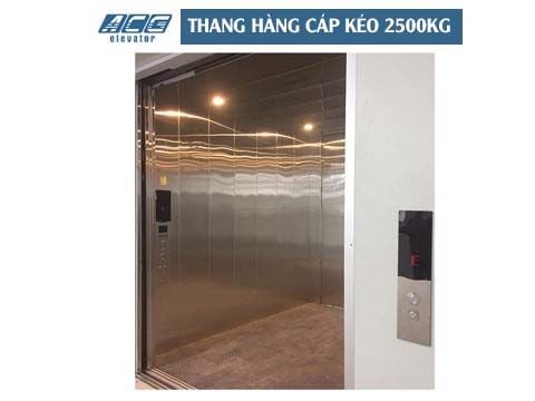 THANG MÁY TẢI HÀNG CÁP KÉO 2500KG