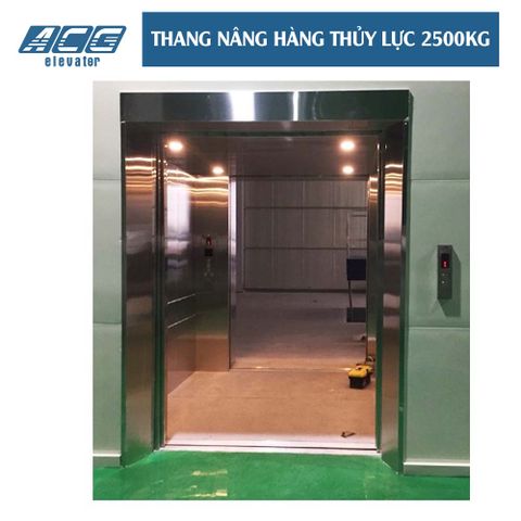 THANG NÂNG HÀNG THỦY LỰC HITACHI 2500KG